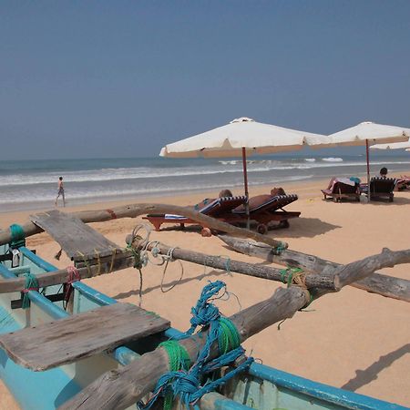 Wunderbar Beach Hotel Bentota Eksteriør bilde